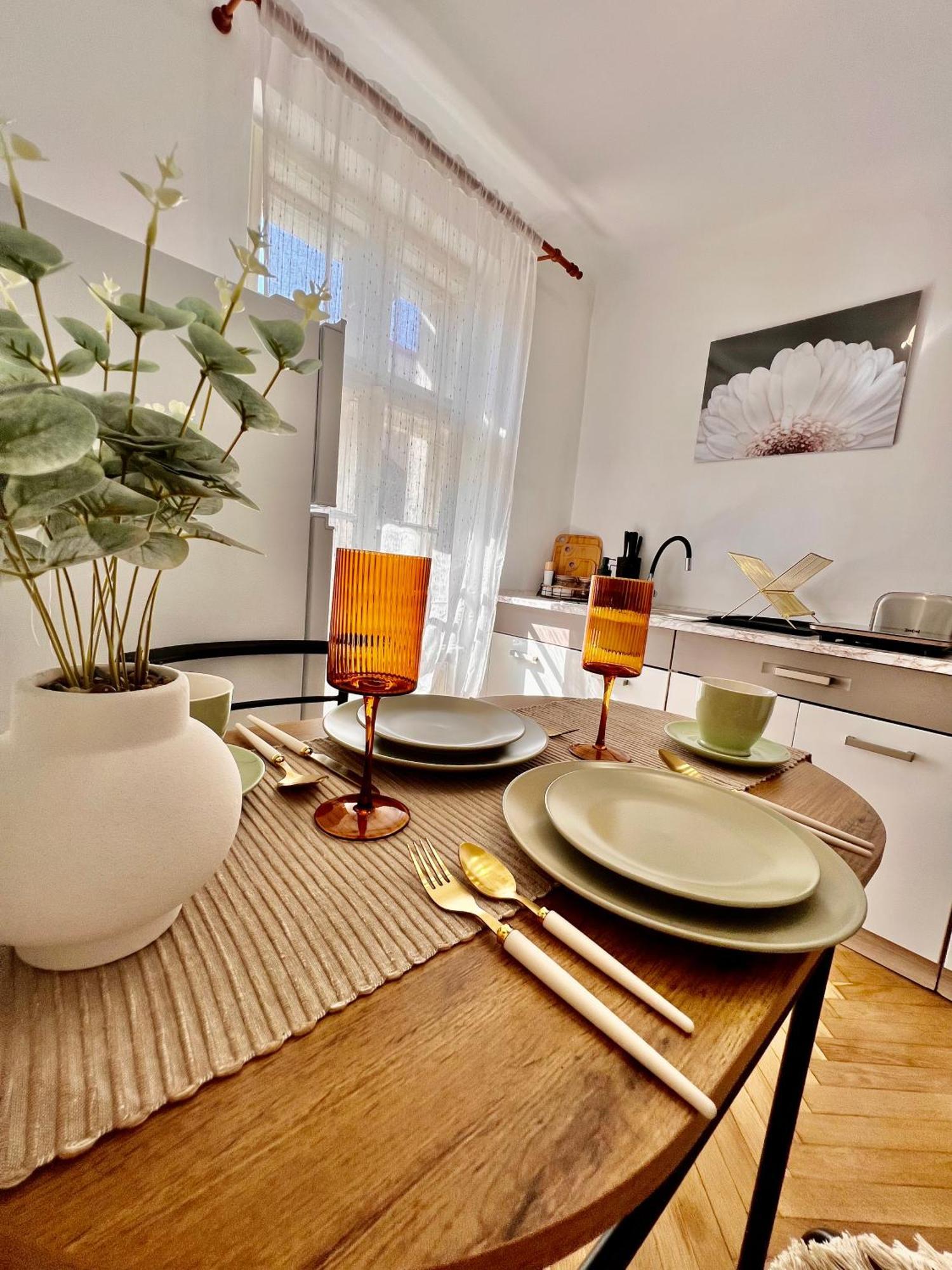 Old Town City Center Apartments Braszów Zewnętrze zdjęcie