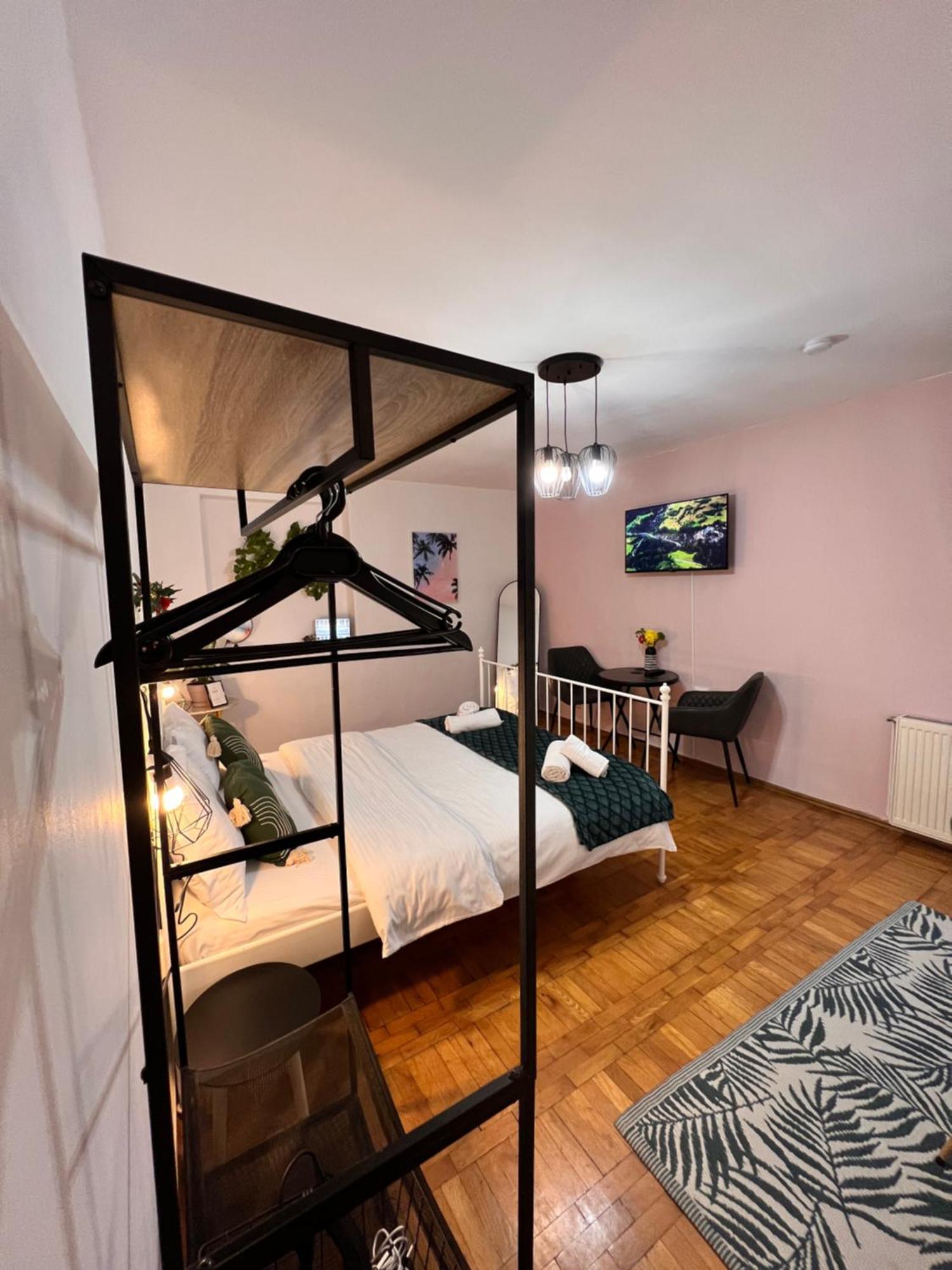 Old Town City Center Apartments Braszów Zewnętrze zdjęcie
