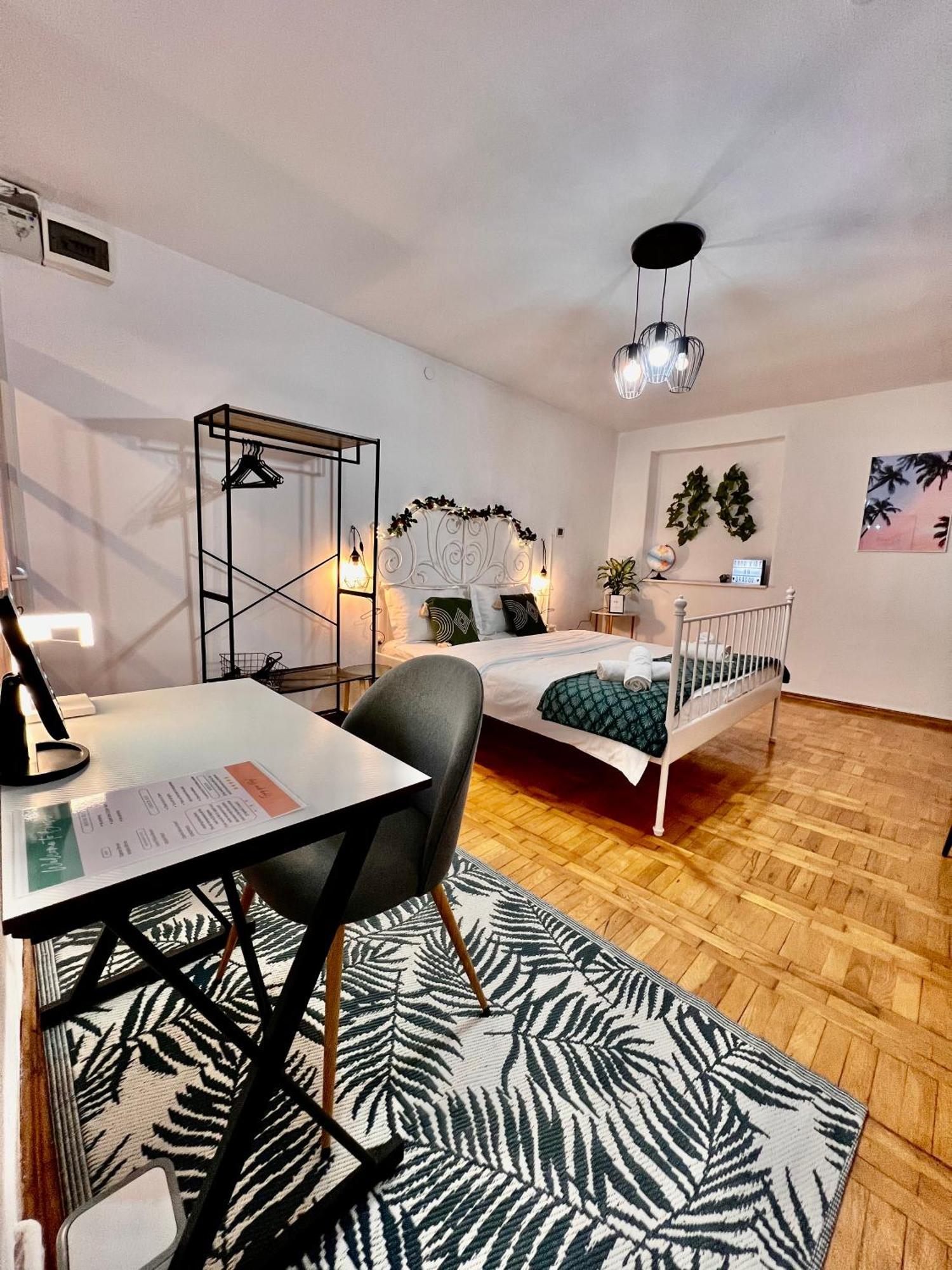 Old Town City Center Apartments Braszów Zewnętrze zdjęcie